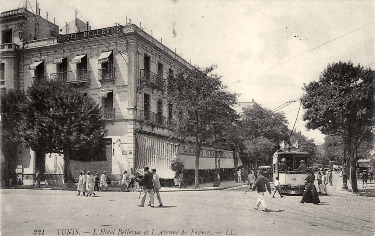 Tunis. 'Bellevue' Hotel and France Avenue