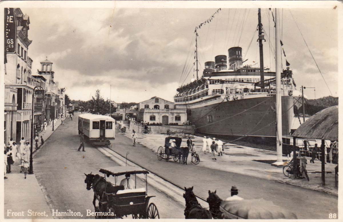 Hamilton. SS 'Queen of Bermuda' - British cruise ship, circa 1945