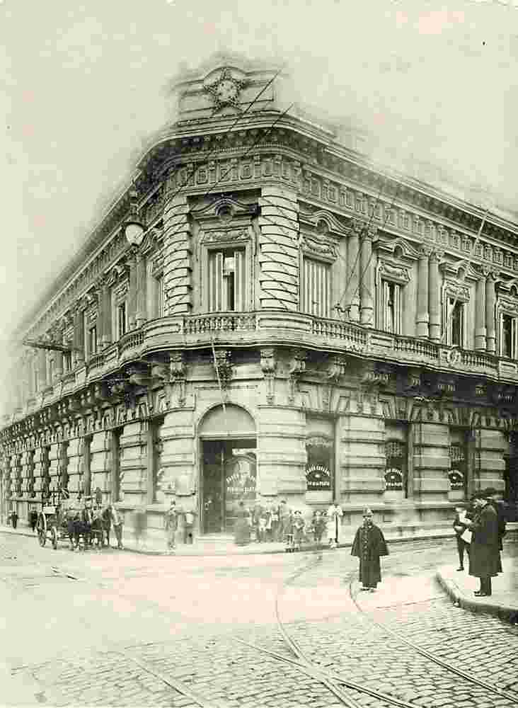 Montevideo. Corner of streets