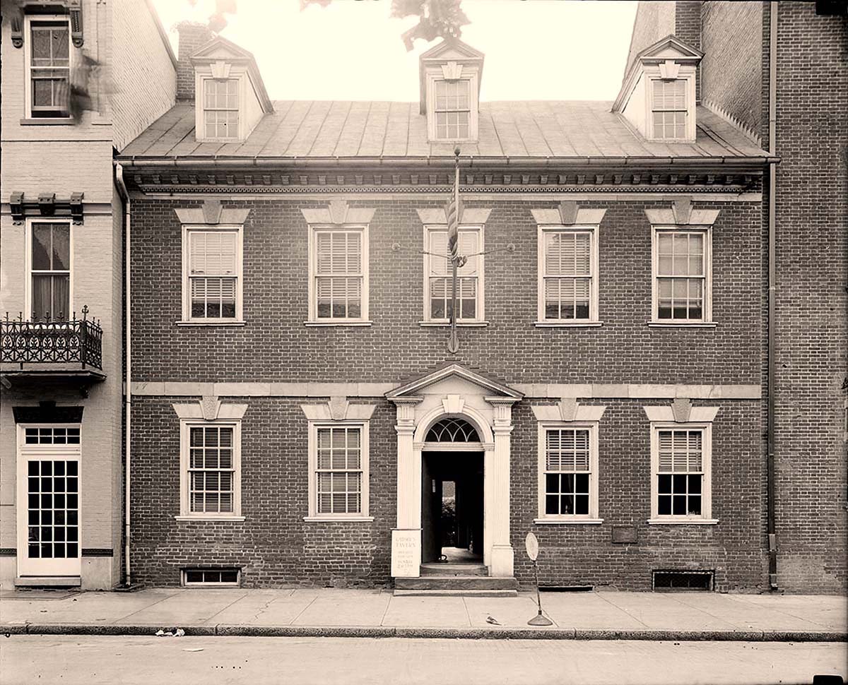 Alexandria. Exterior of Gadsby's Tavern, 1938