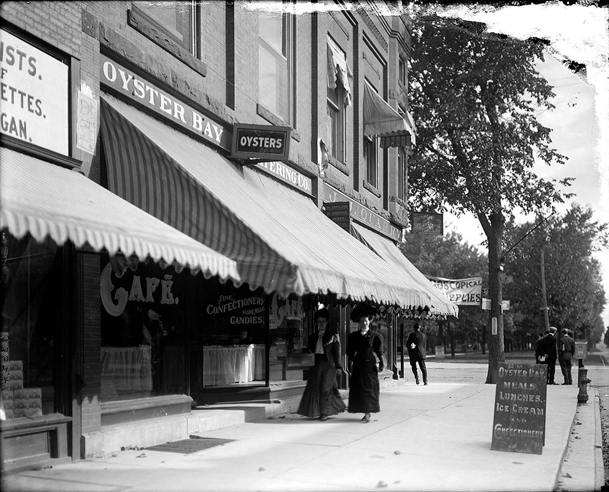 Ann Arbor. Oyster Bay Cafe, between 1900 and 1910
