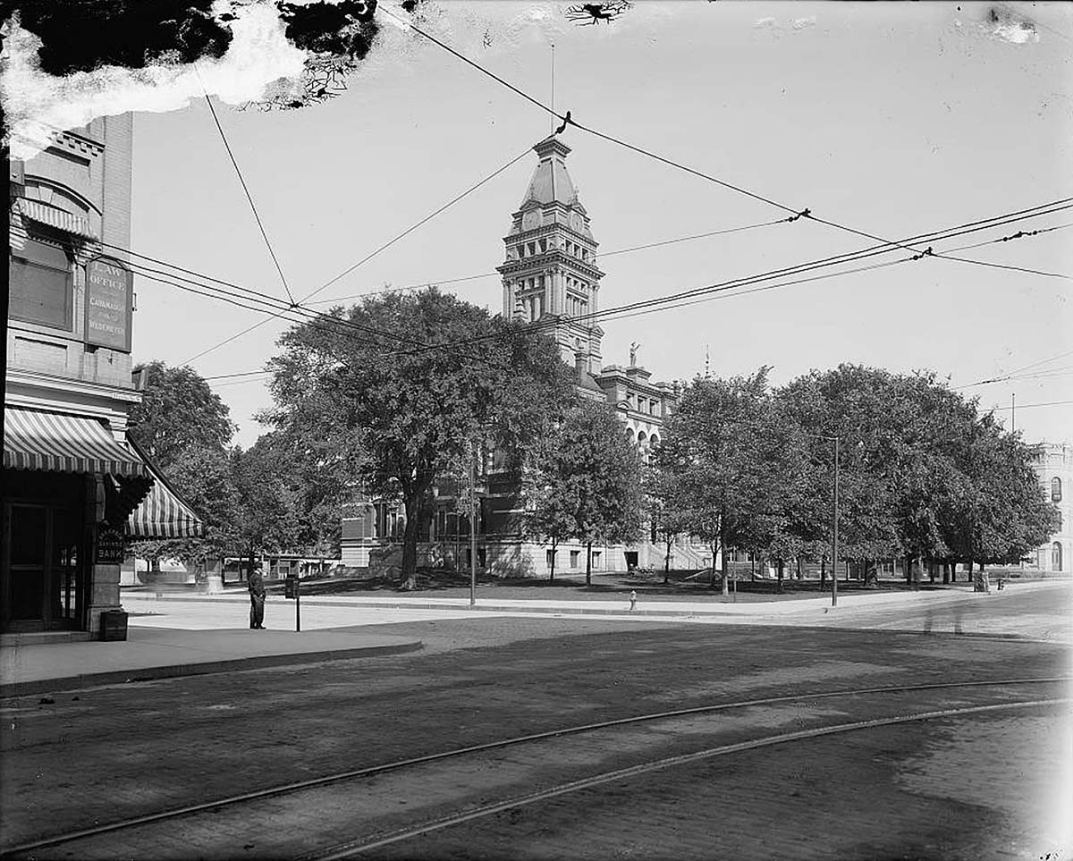 Ann Arbor. Panorama of city, 1900