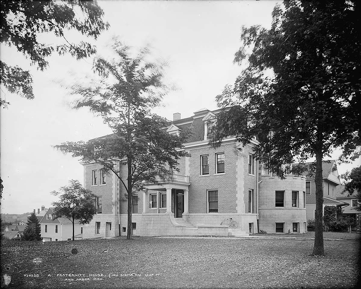 Ann Arbor. University of Michigan, A Fraternity house, Nu Sigma Nu, between 1900 and 1910
