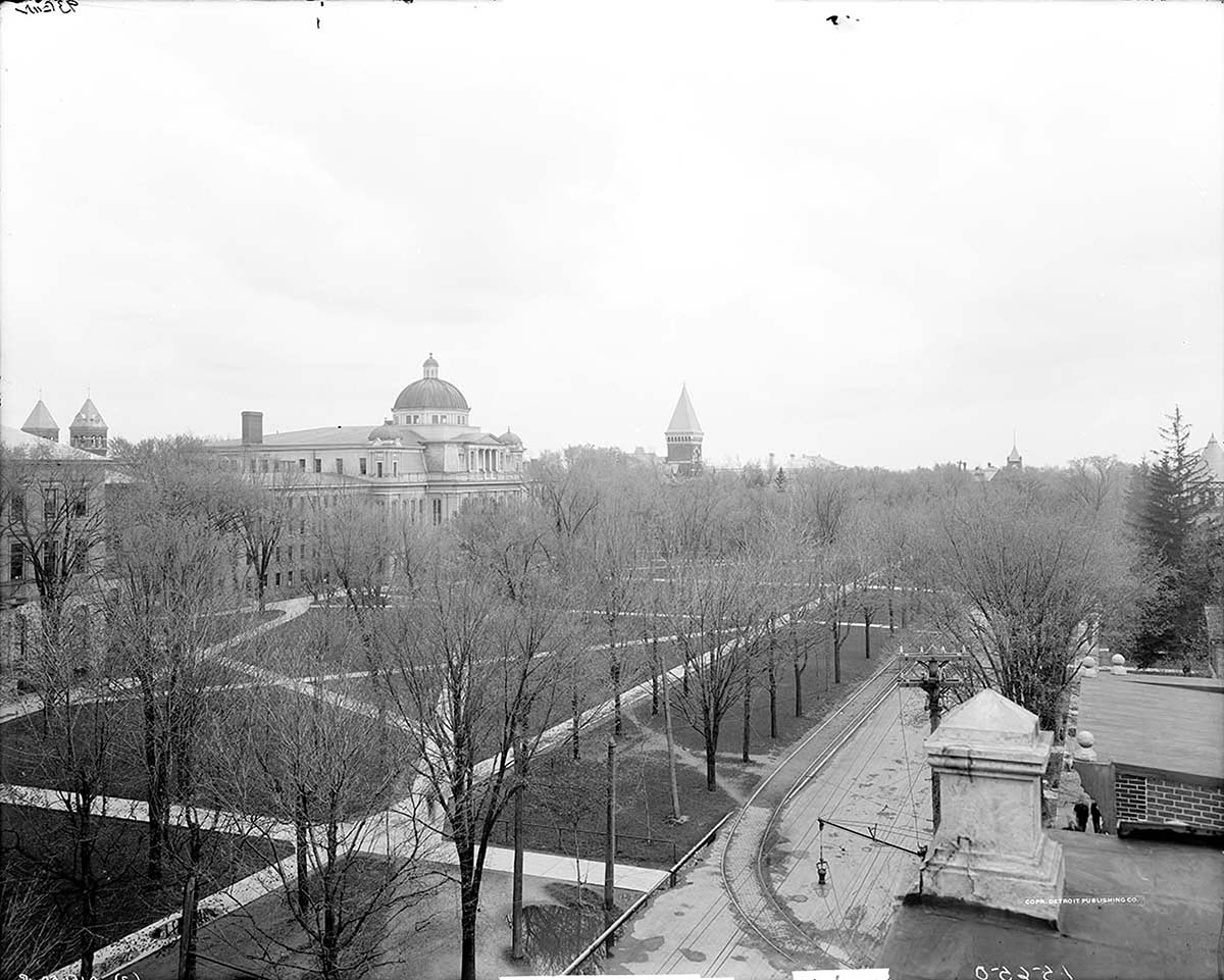 Ann Arbor. University of Michigan, Campus, between 1900 and 1915