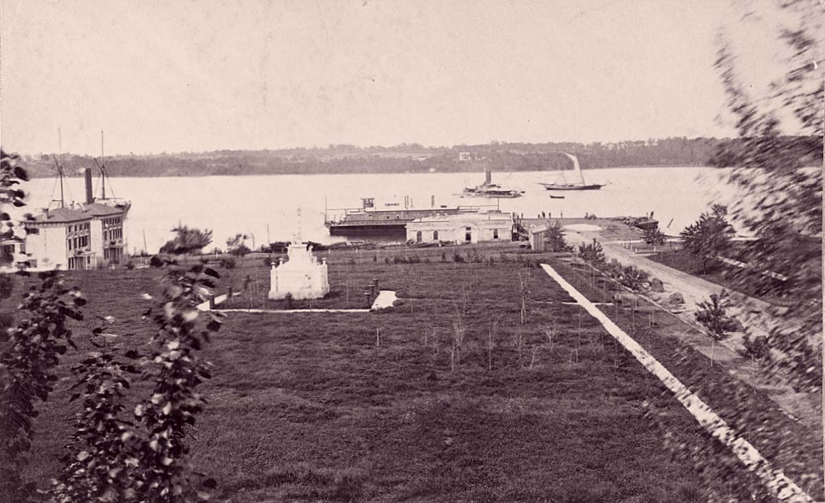 Annapolis. Naval monument at Naval Academy, between 1861 and 1865