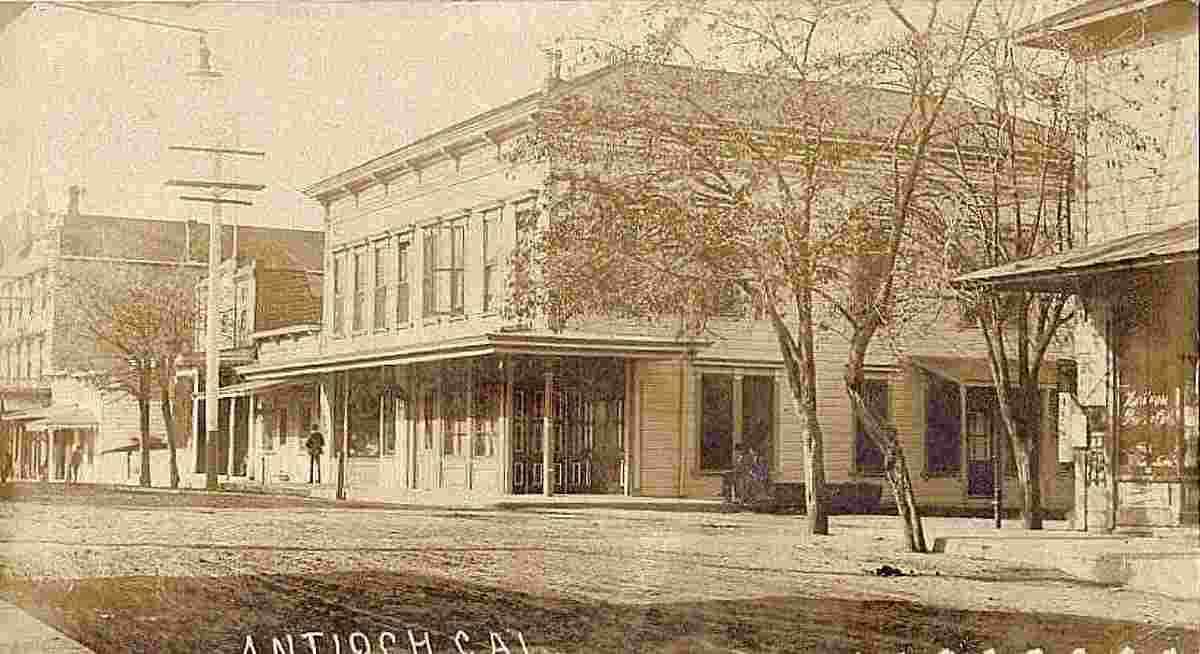 Antioch. Buildings of the city