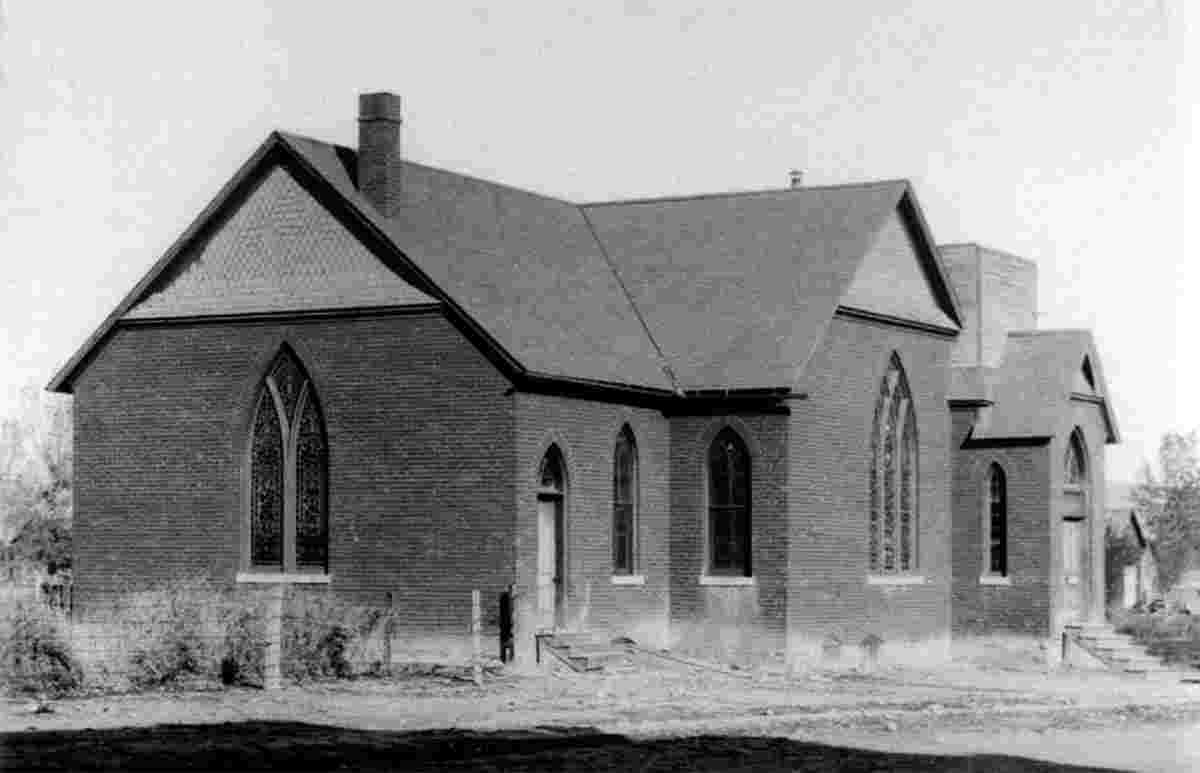 Arvada. Church