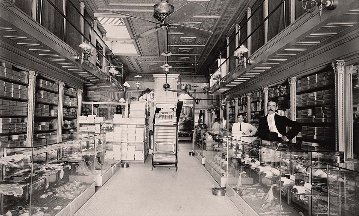 Augusta. Miller Walker store, between 1890 and 1910