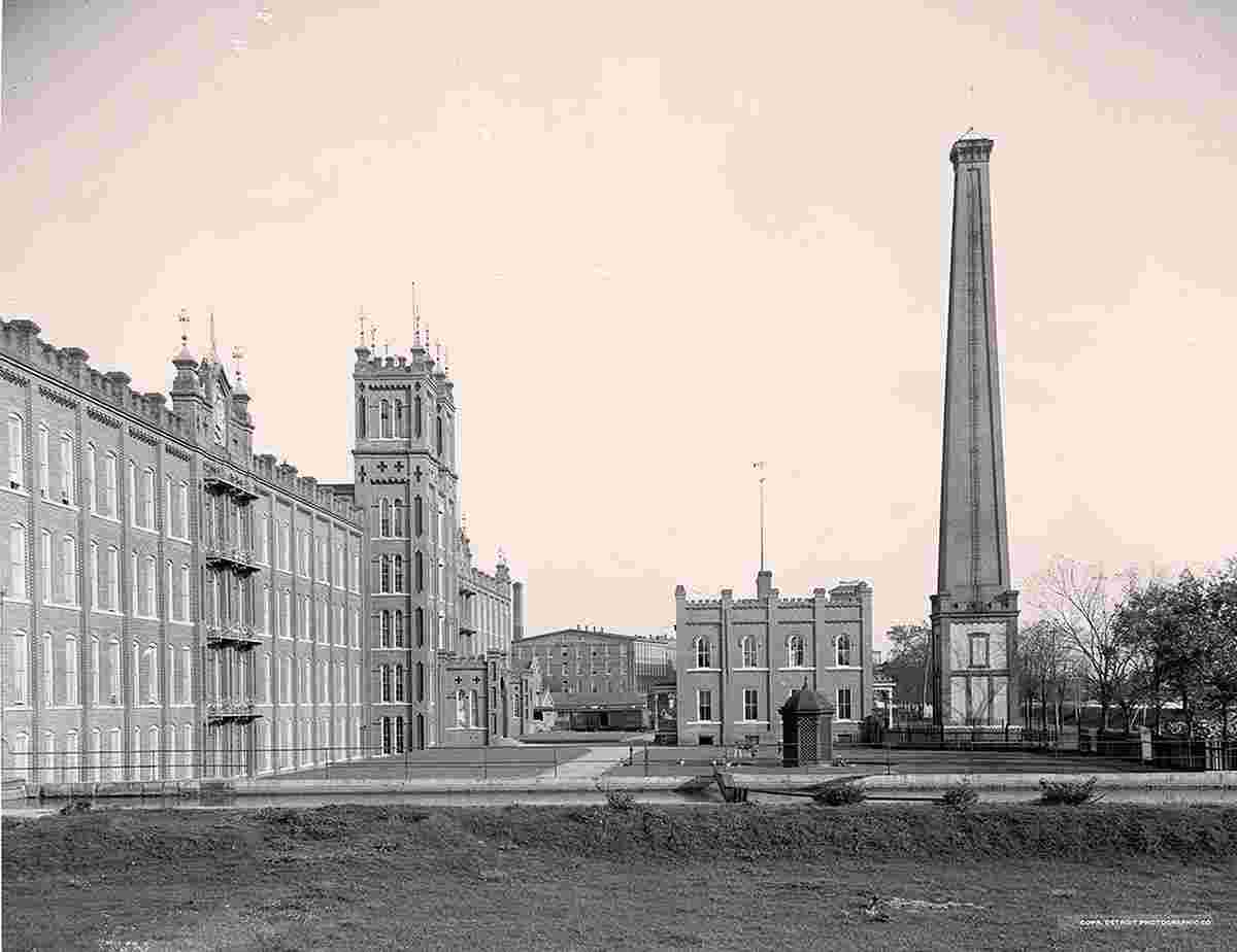 Augusta. Sibley Cotton Mills and powder mill chimney, between 1900 and 1906