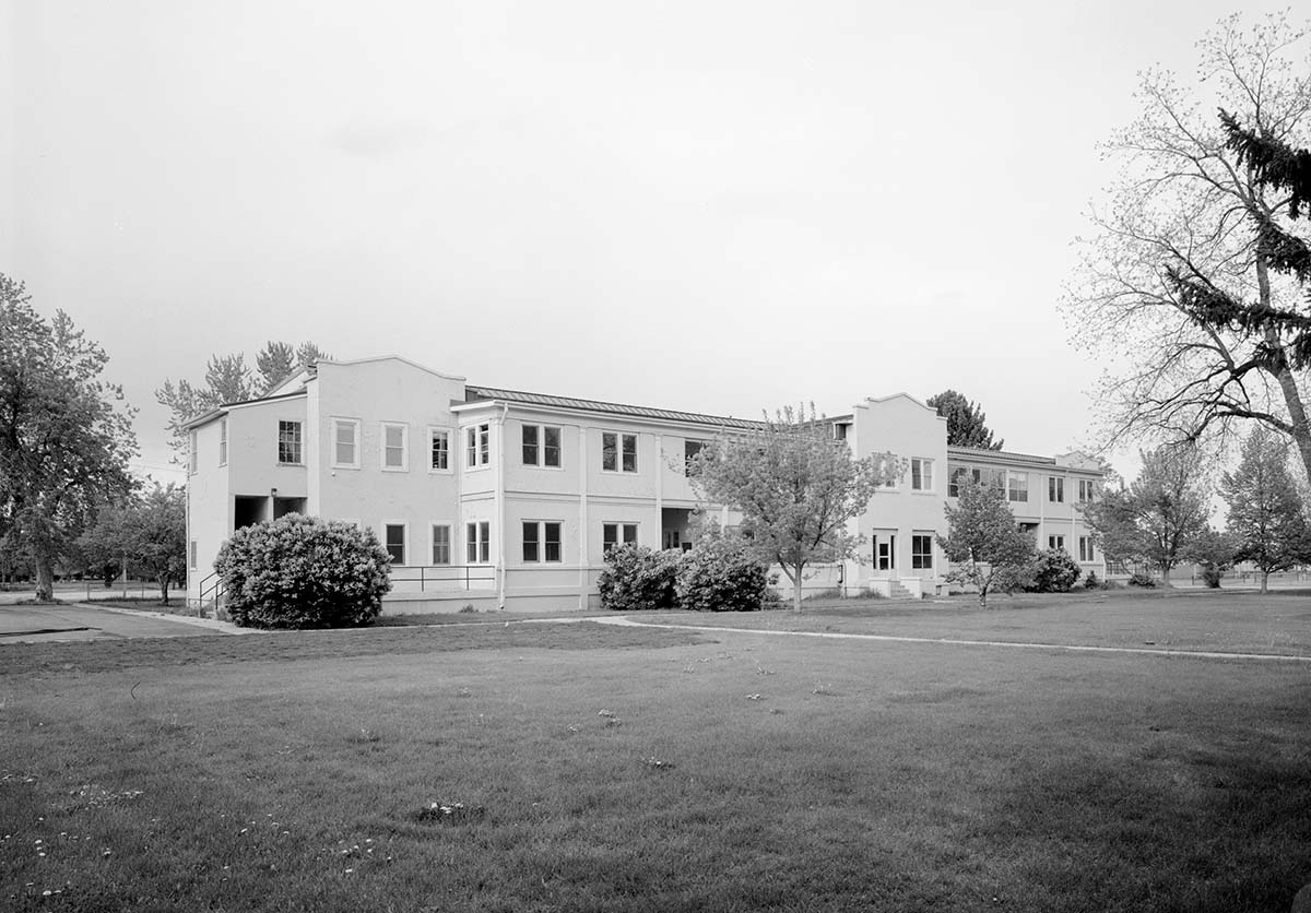 Aurora. Fitzsimons General Hospital, Open Air Tuberculosis Ward, West Pennington Avenue and North Hickey Street Southwest Corner