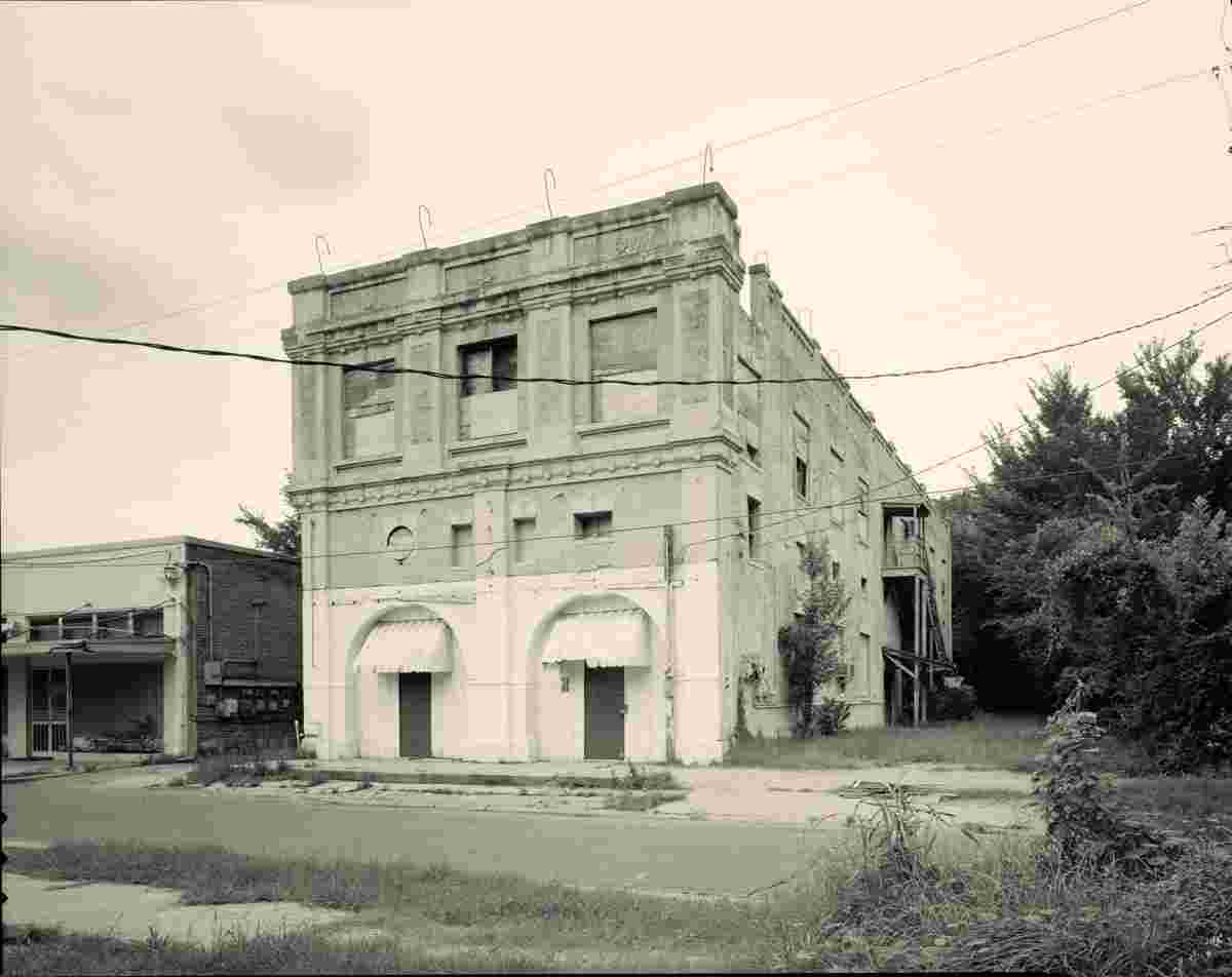 Baton Rouge. Grand Theatre, 133 South Twelfth Street