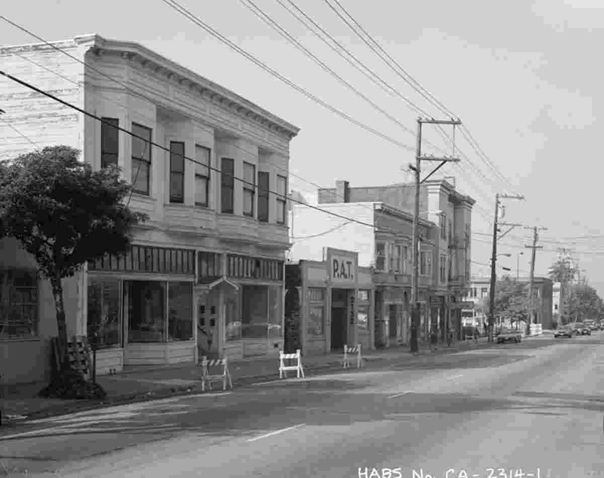 Berkeley. Davis-Byrne Building, 2134-2140 Dwight Way