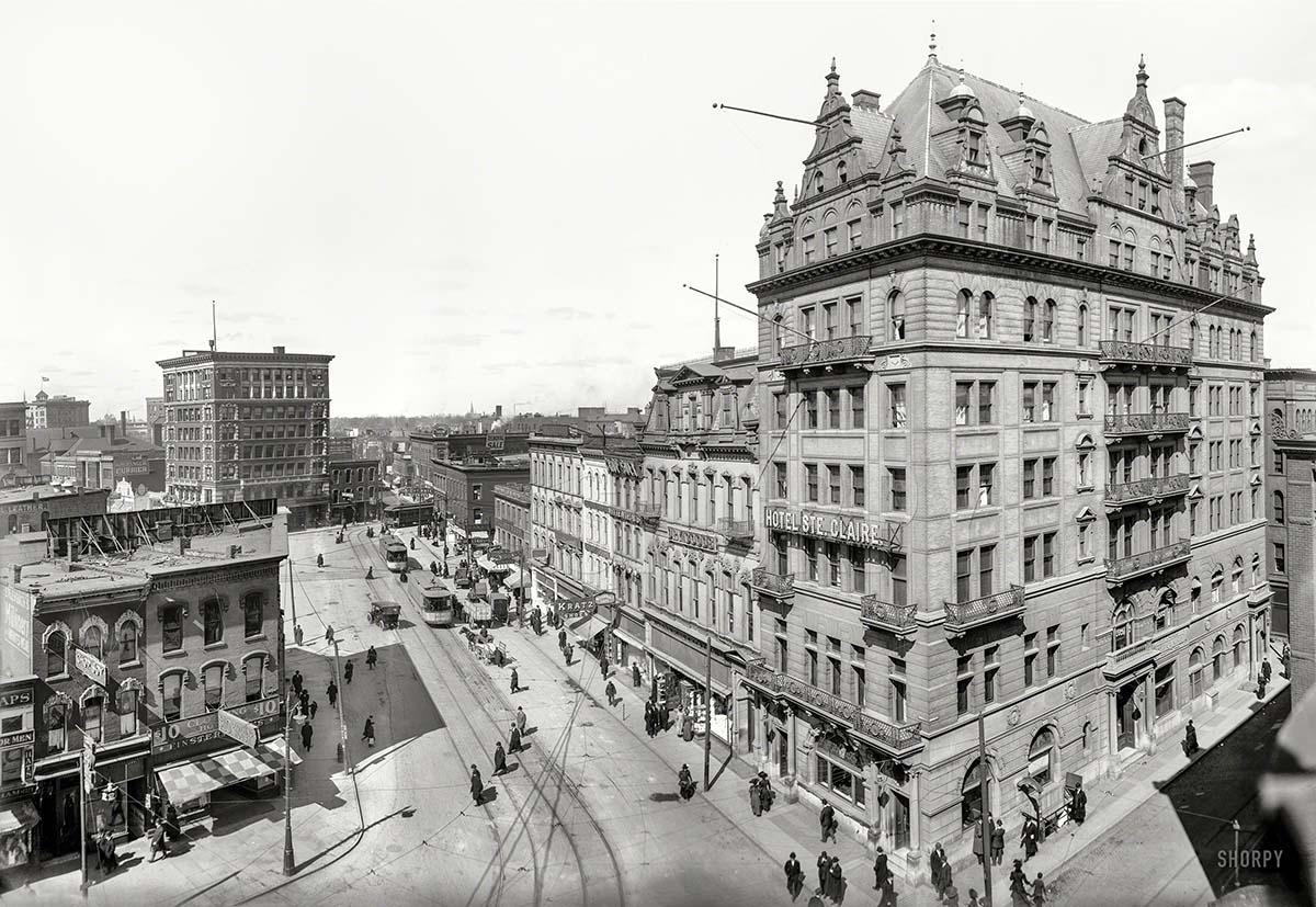 Buffalo. Hotel Sainte Claire, Randolph and Monroe streets, circa 1906