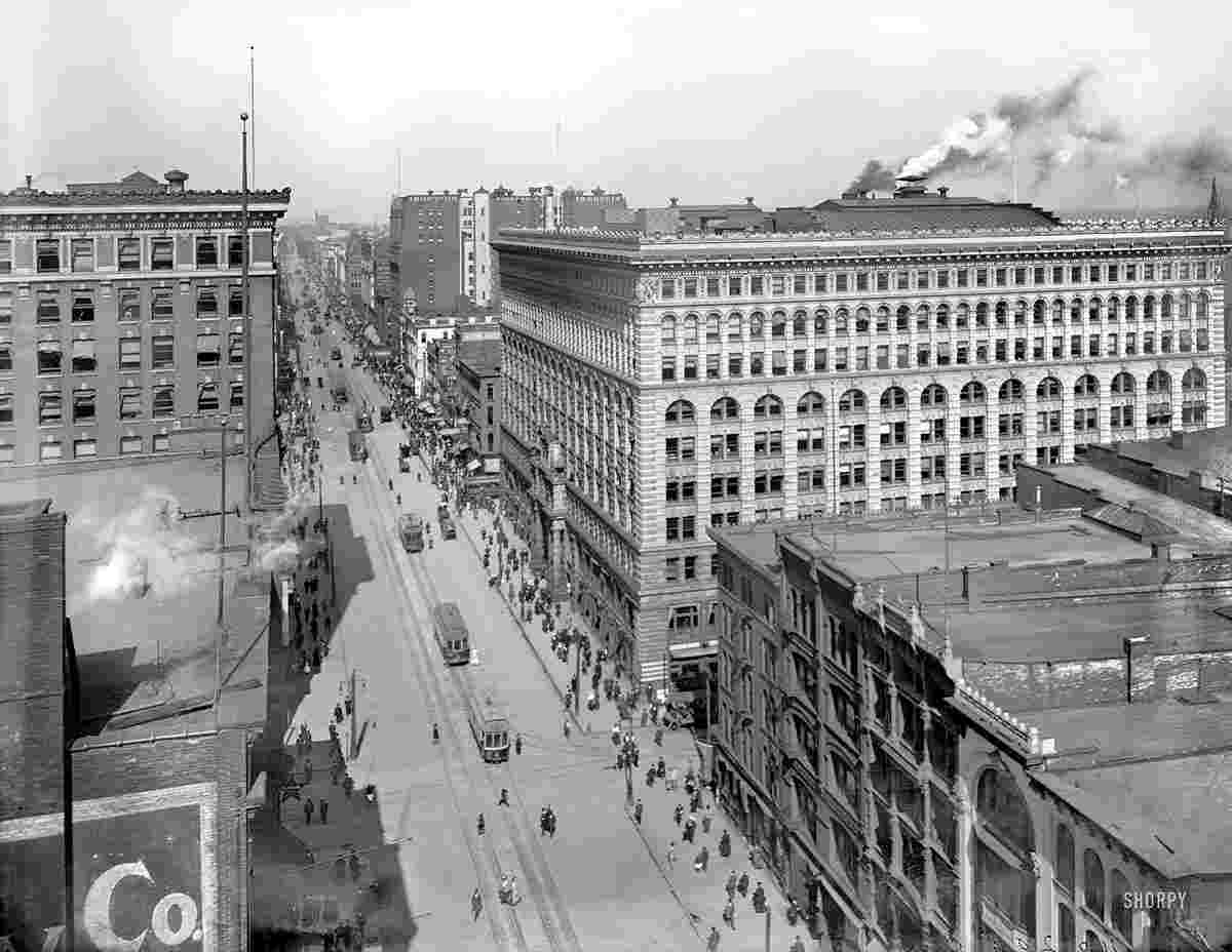 Buffalo. Main Street, circa 1905