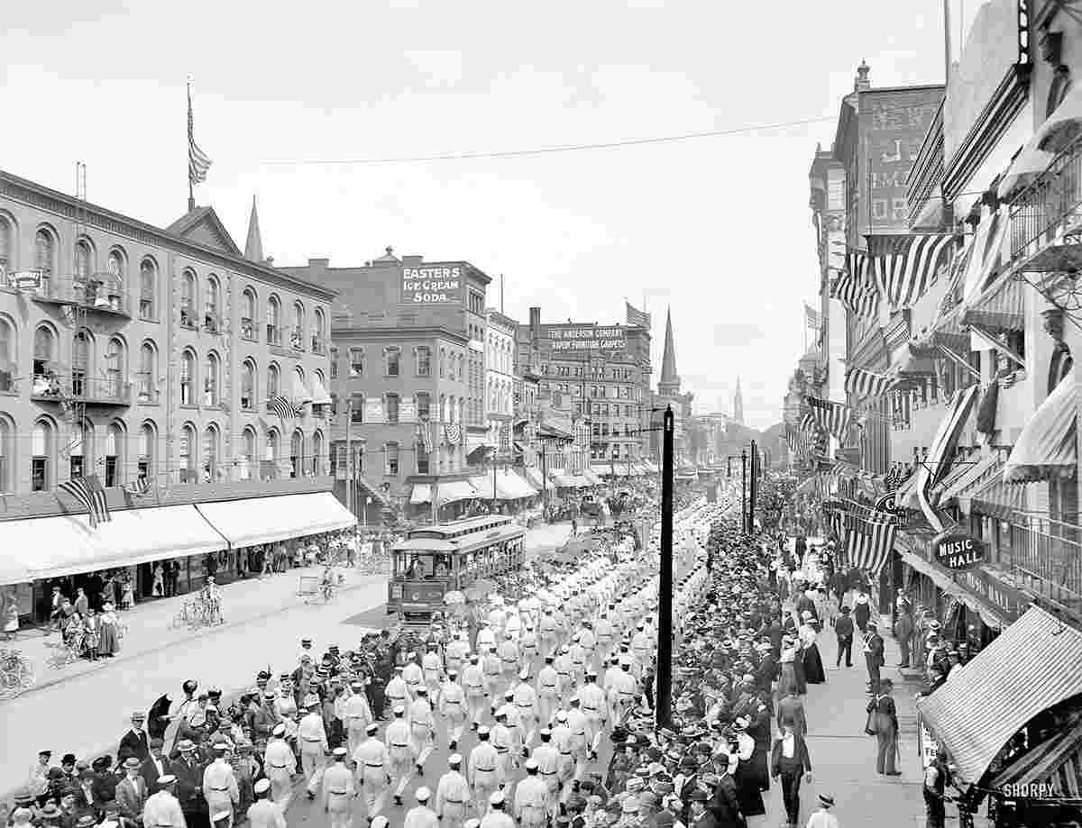 Buffalo. Main Street, Labor Day parade, circa 1900
