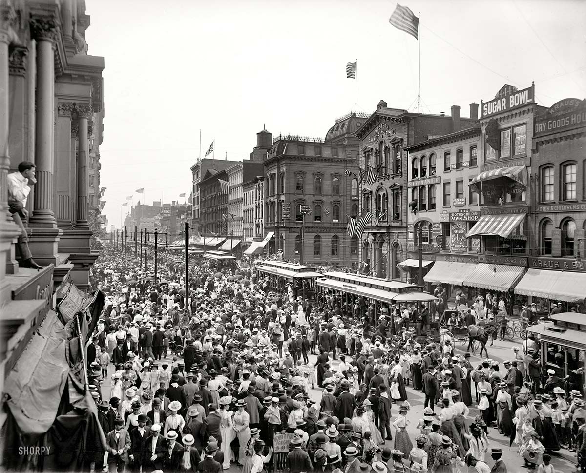 Buffalo. Main Street, Labor Day parade, circa 1900