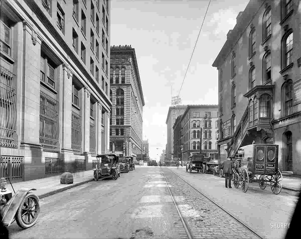 Buffalo. Swan Street, circa 1911