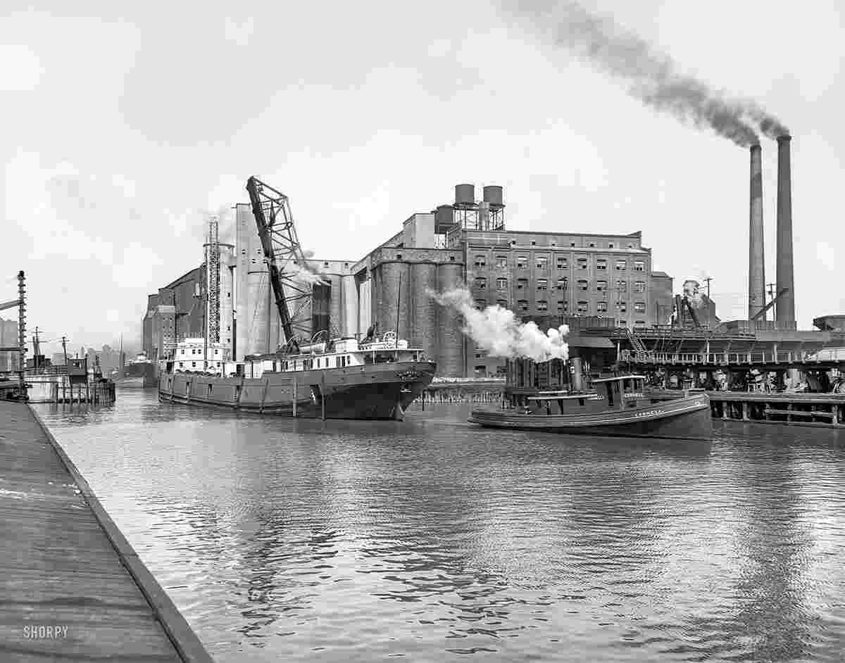 Buffalo. Washburn-Crosby Co flour mills, circa 1910
