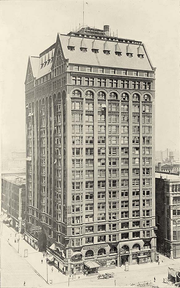 Chicago. The building of masonic temple, circa 1900