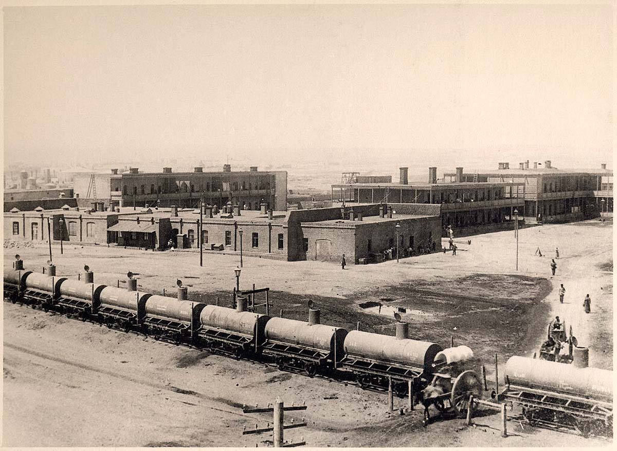 Baku. Oil train