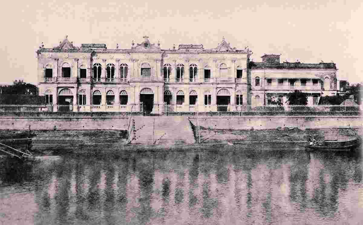 Dhaka. Ruplal House (former Aratoon House) on the bank of river Buriganga built in 1825, circa 1875