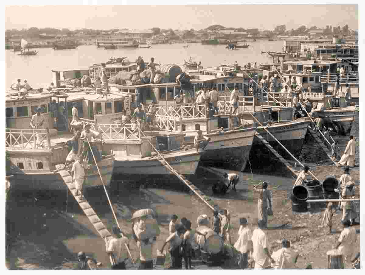 Dhaka. Sadarghat, circa 1960