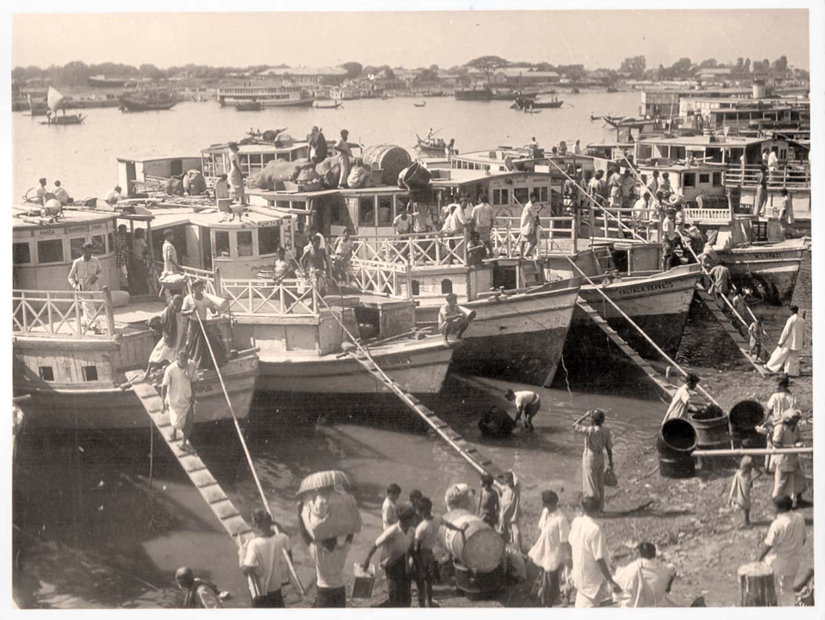 Dhaka. Sadarghat, circa 1960