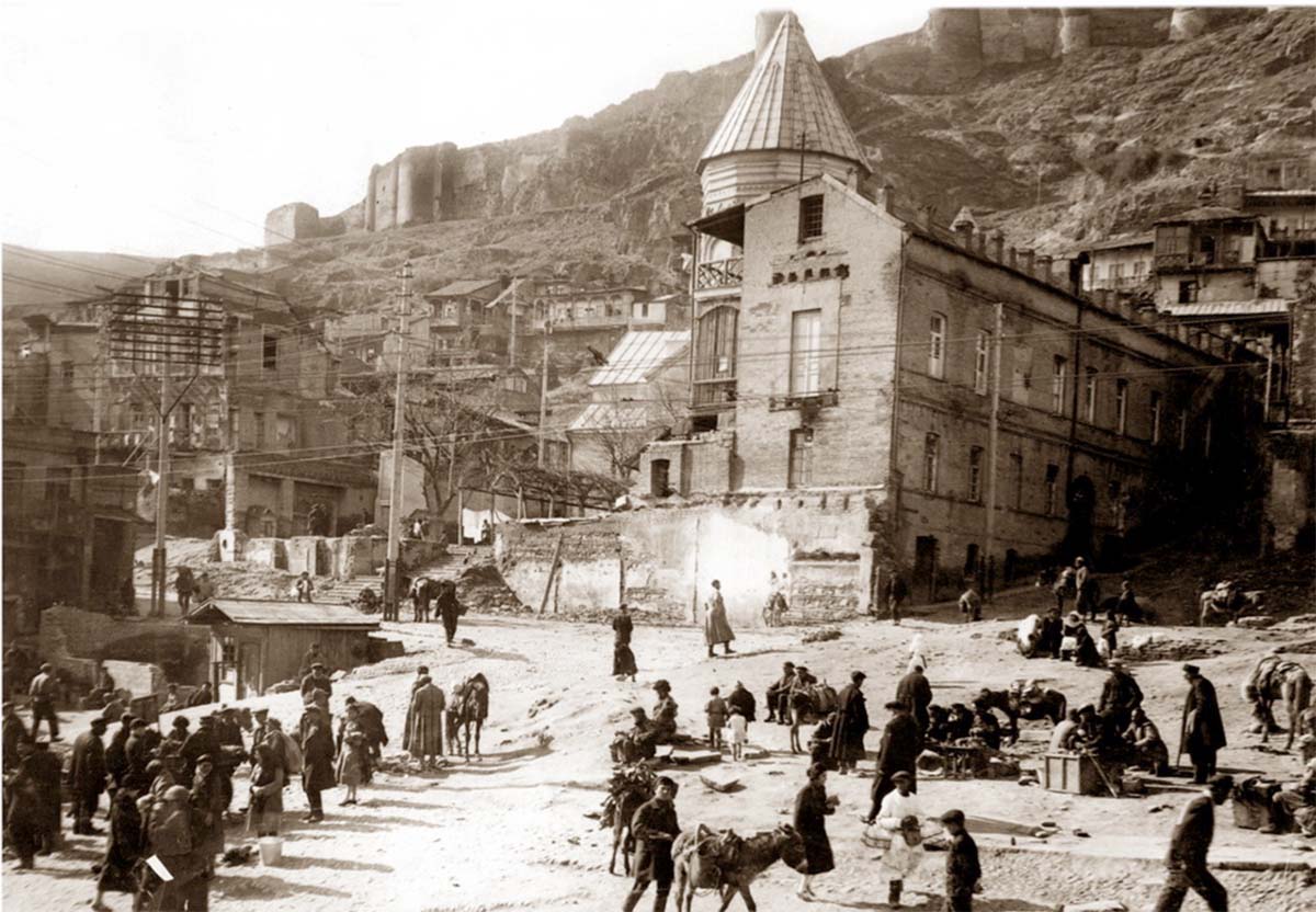 Tbilisi. Tatar Maidan (Square)