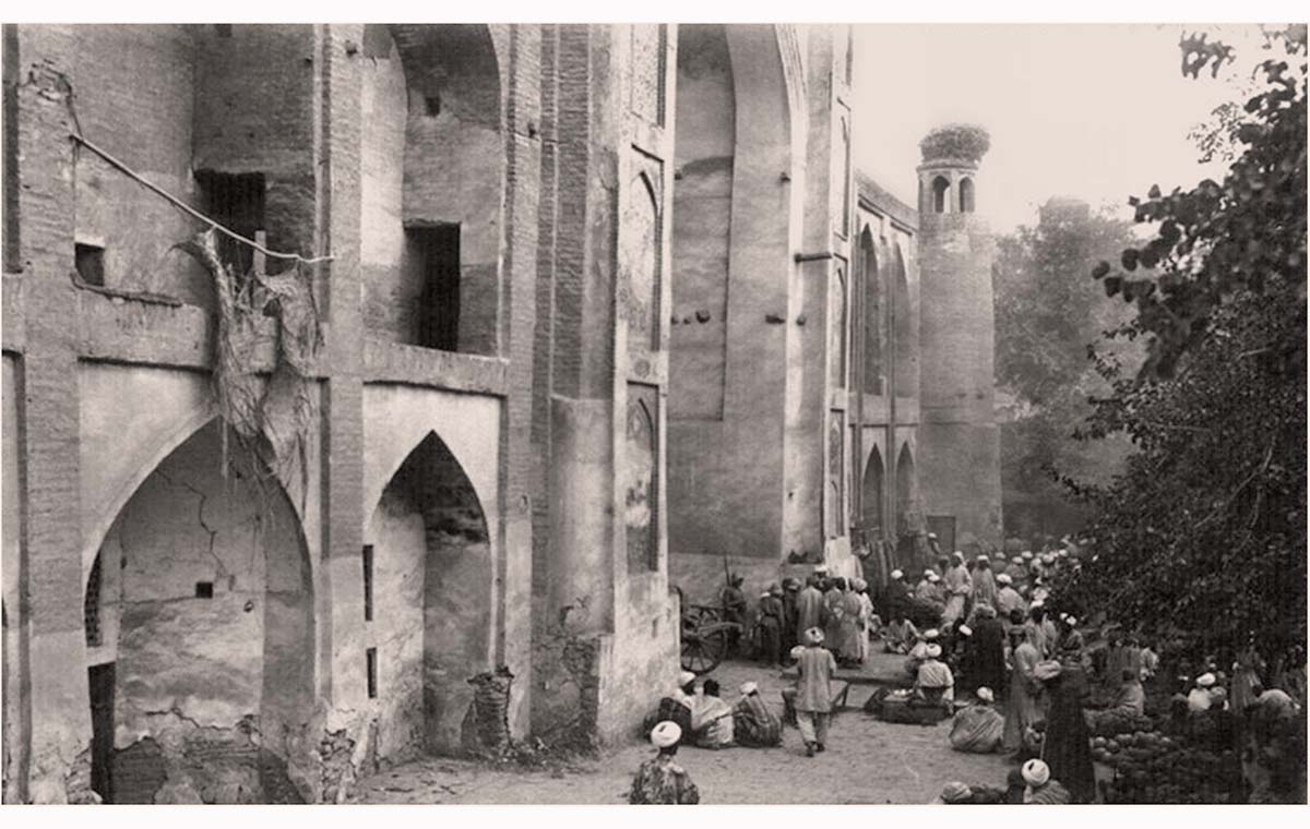 Bukhara. Madrasah Bozori Gusfand