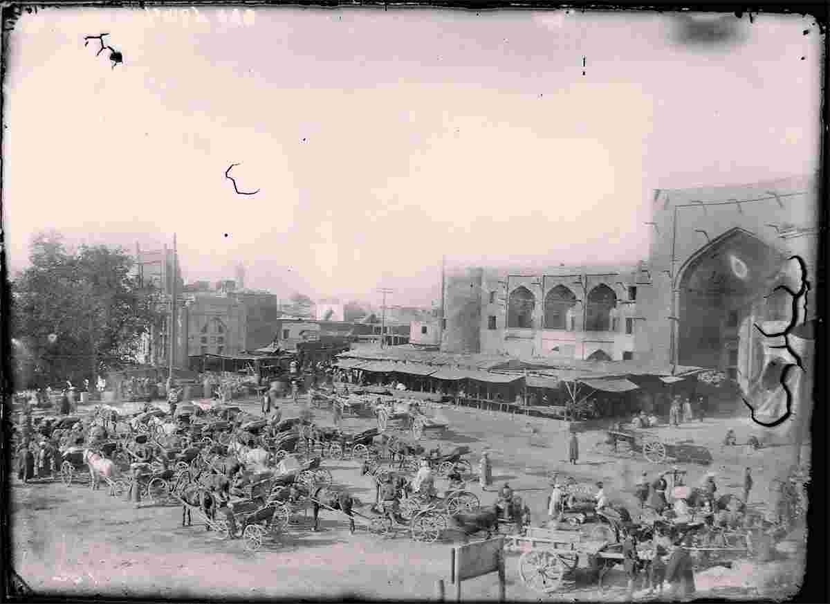 Bukhara. Square near Lyabi-Hauz in front of Kukeldash Madrasah, 1929
