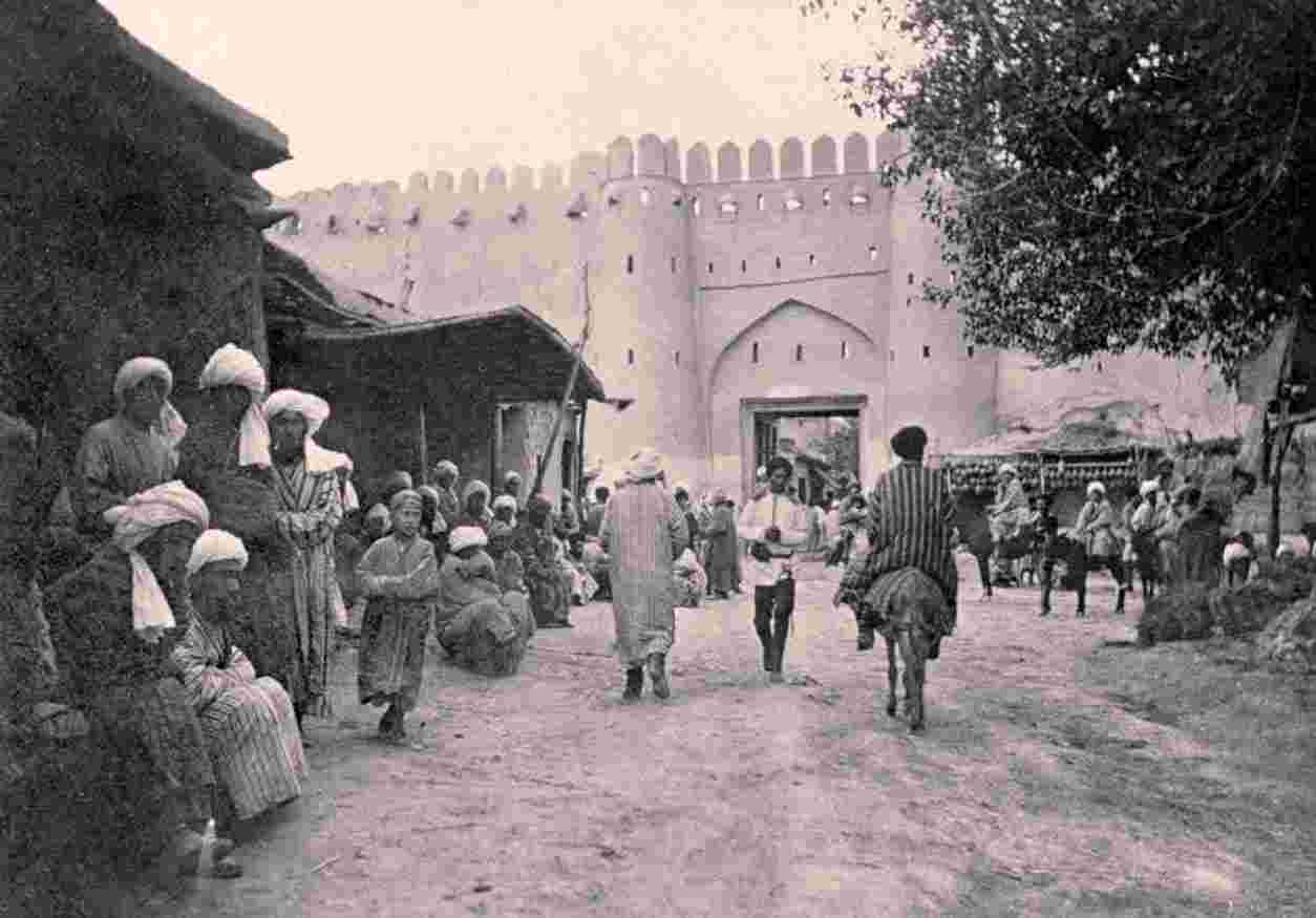 Bukhara. Samarkand gate