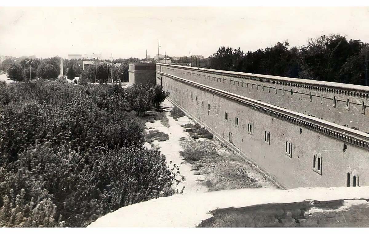 Termez. Russian garrison fortress, built in 1894, 1970s