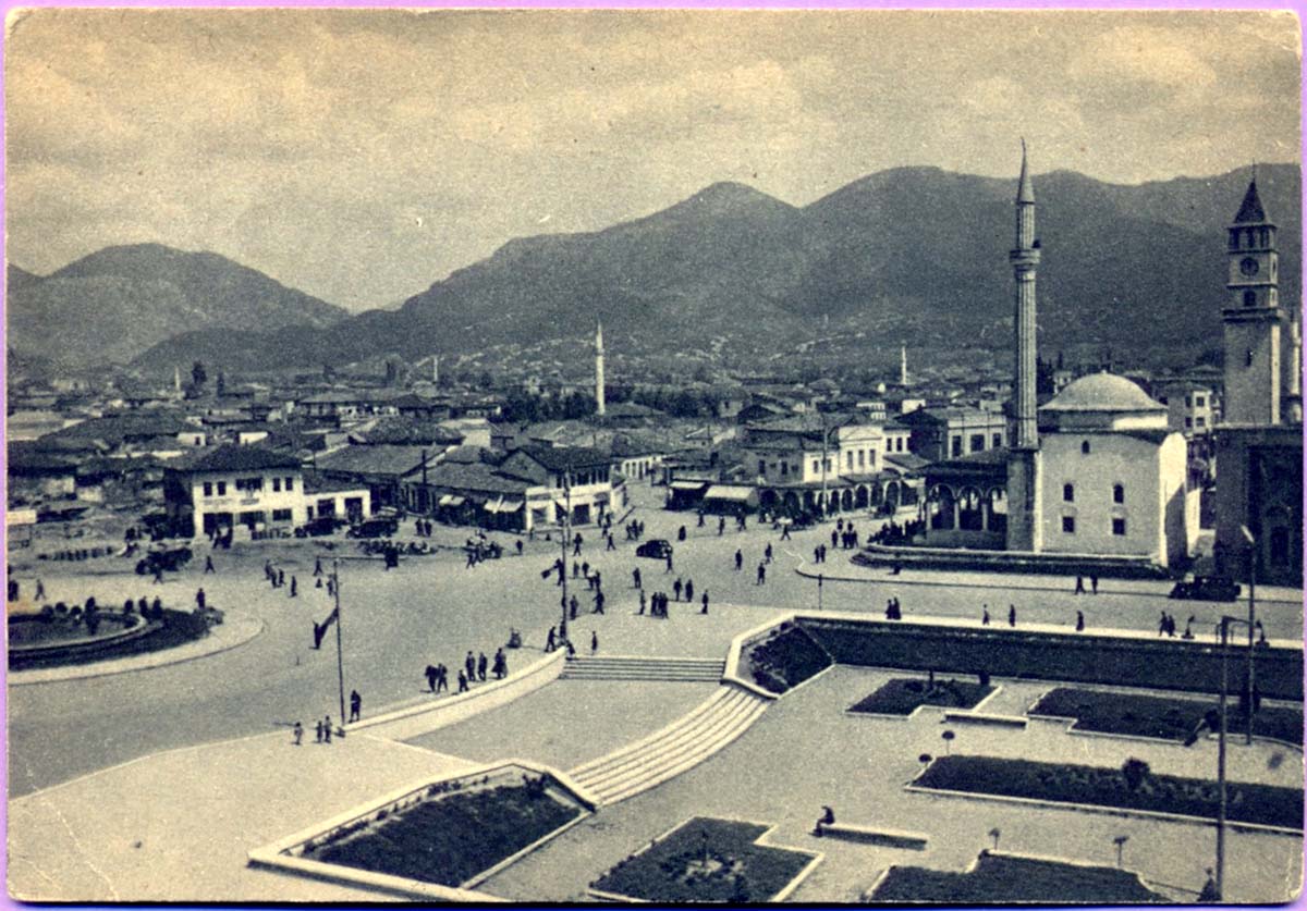 Tirana. Scanderbeg Square