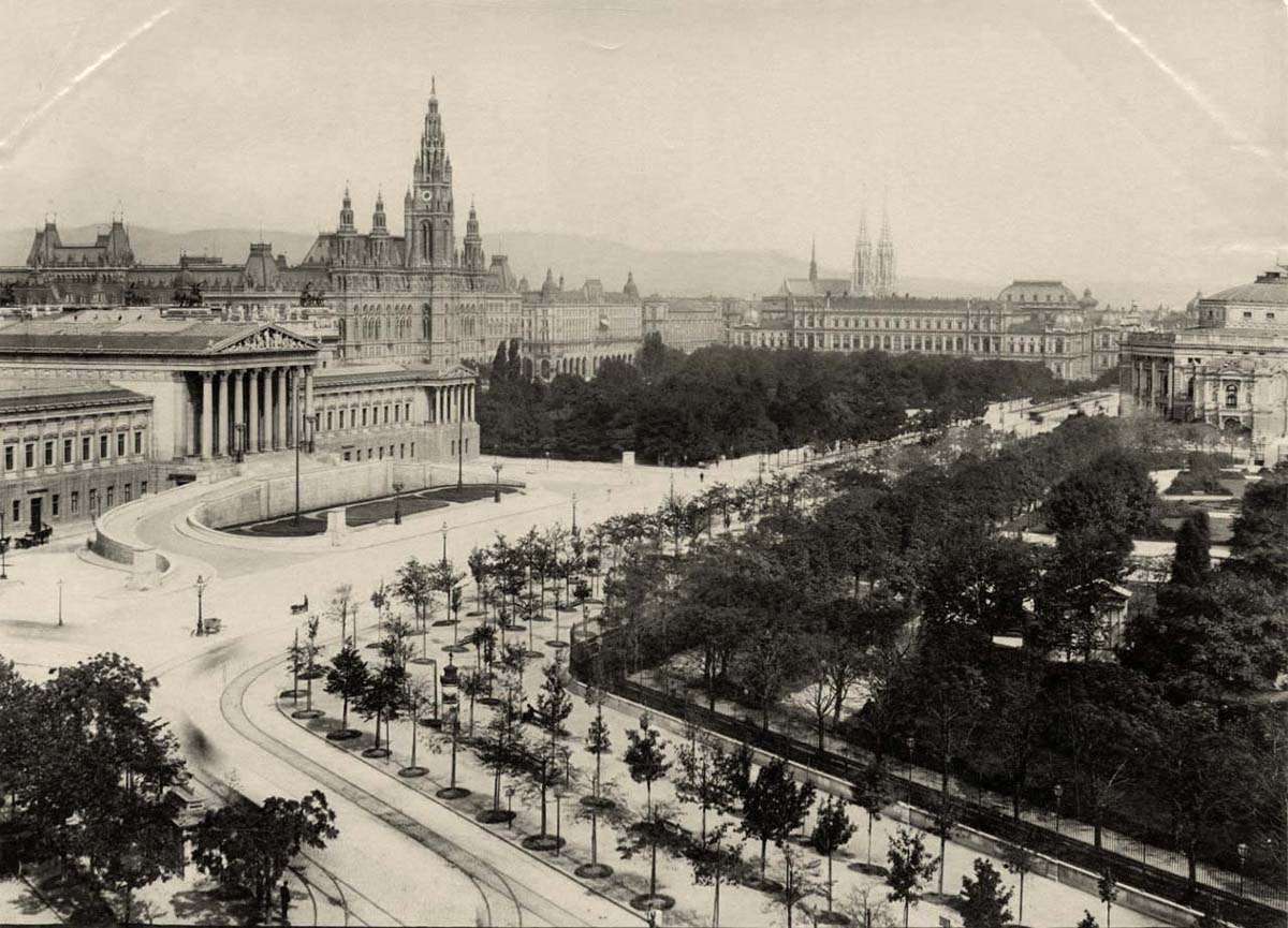 Vienna. View of parliament