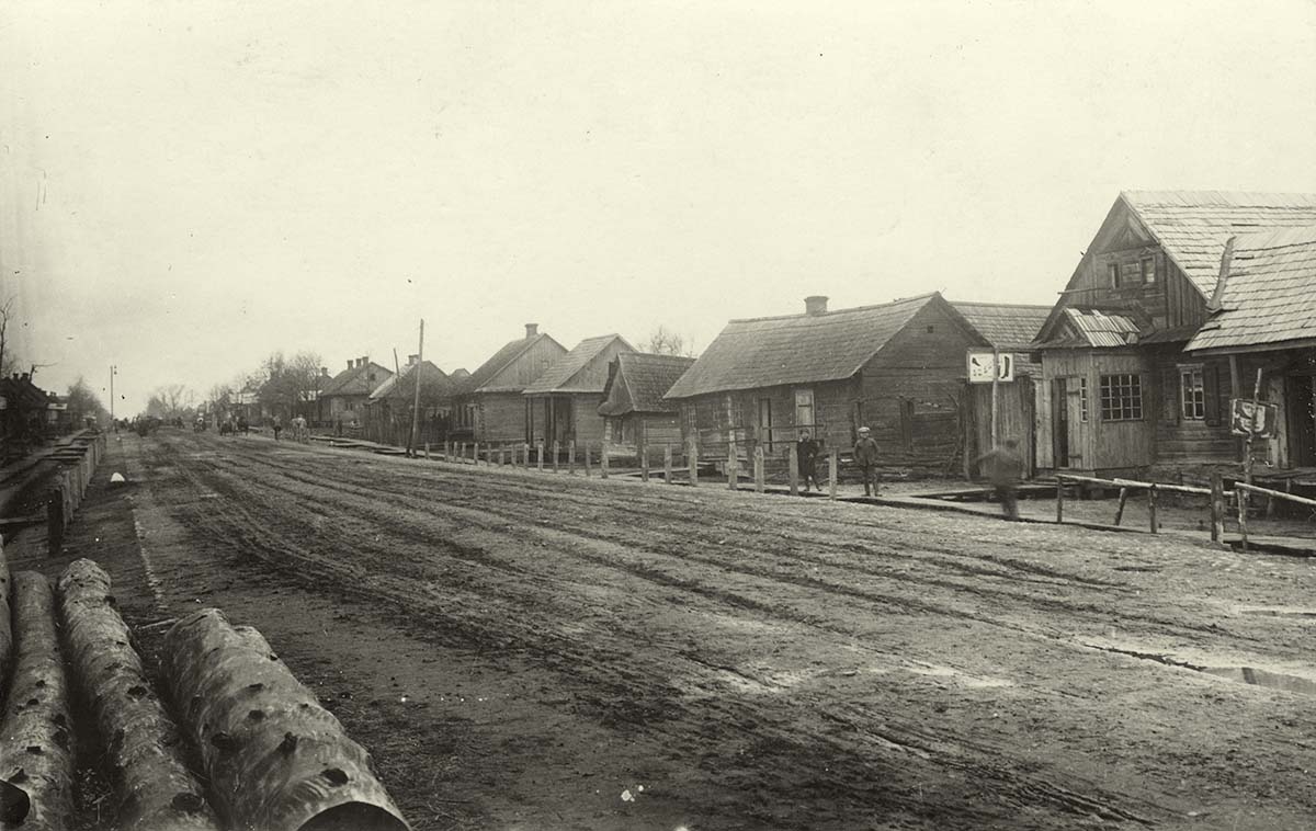 Biaroza. A street in the suburbs, between 1918 and 1939