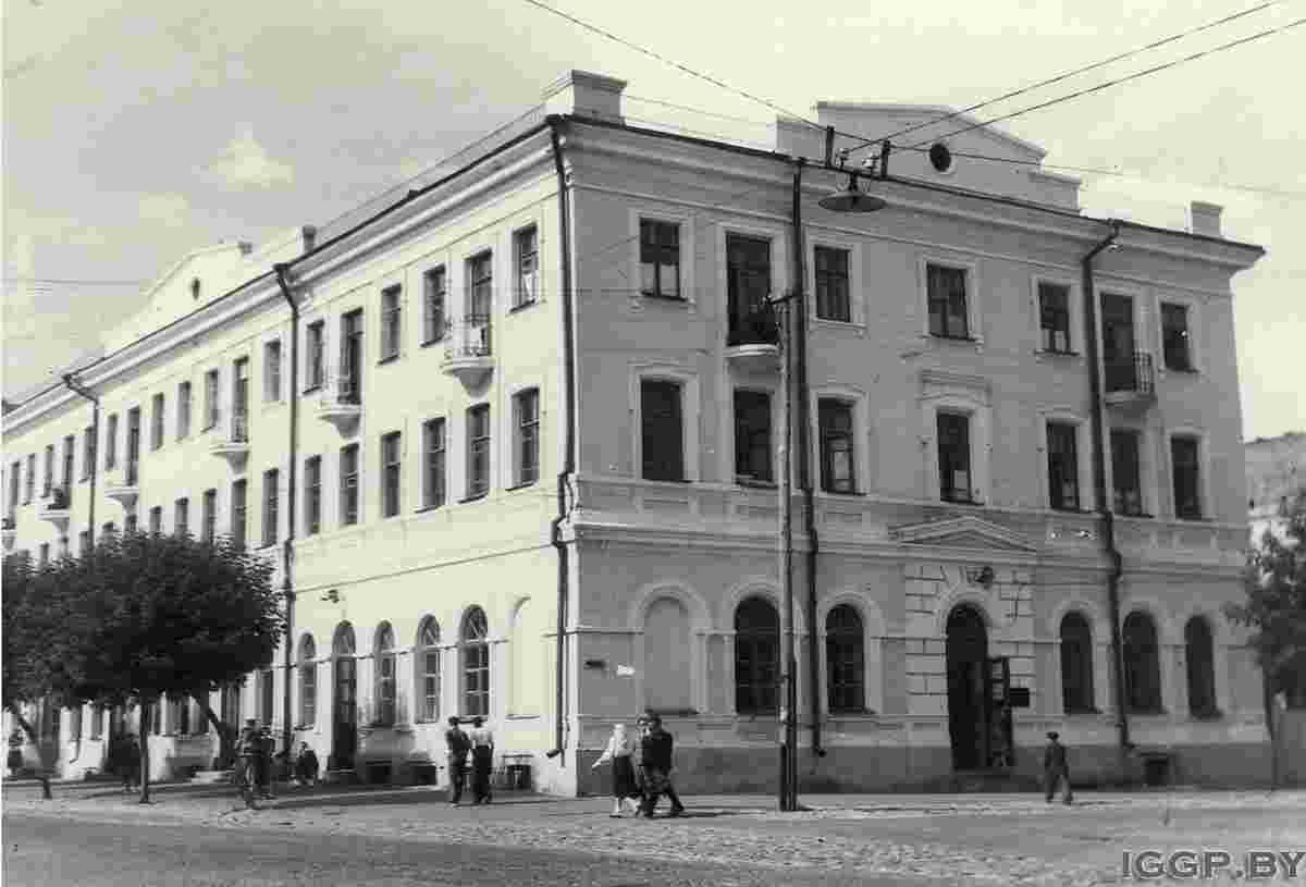 Gomel. Corner of Sovetskaya and Biletsky streets