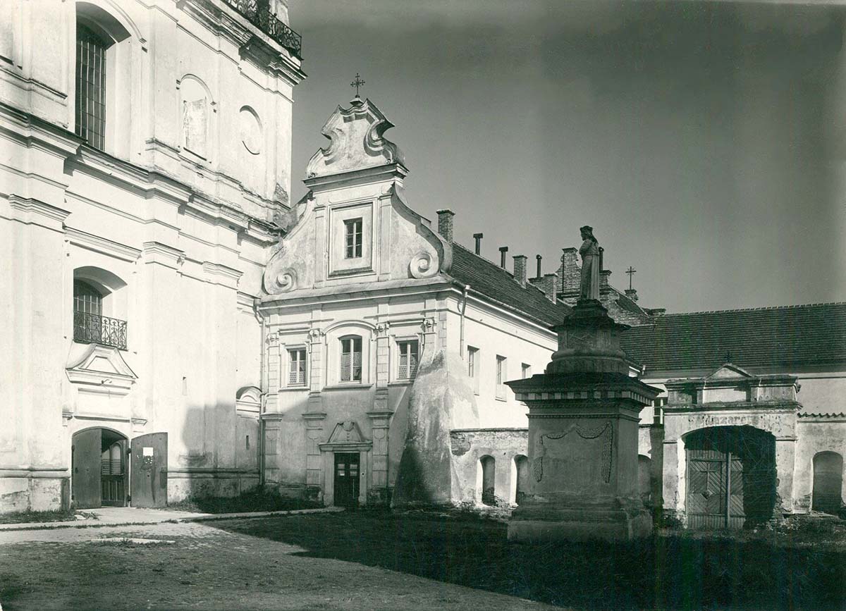 Pinsk. Franciscan Monastery - Cathedral