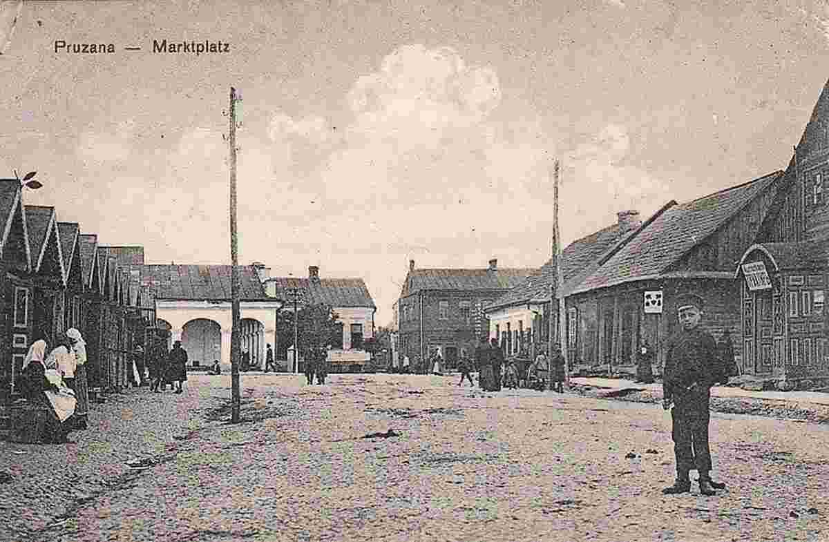 Pruzhany. Marketplace, Meshchanskaya street