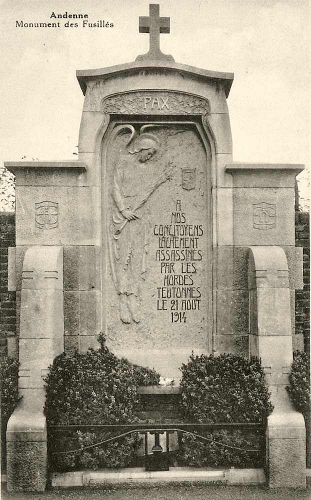 Andenne. Monument des Fusillés