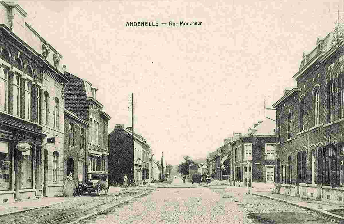 Andenne. Rue Moncheur