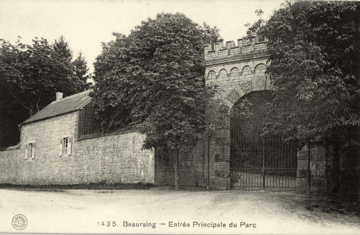 Beauraing. Entrée Principale du Parc