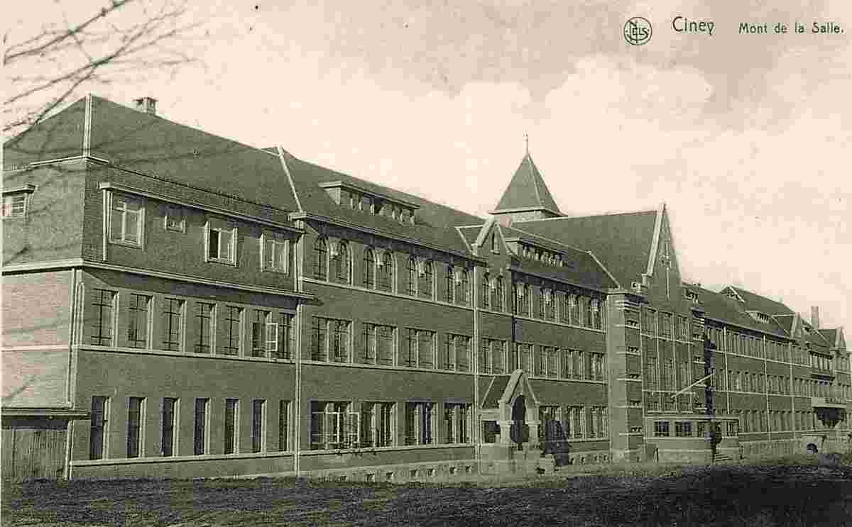 Ciney. Mont de la Salle