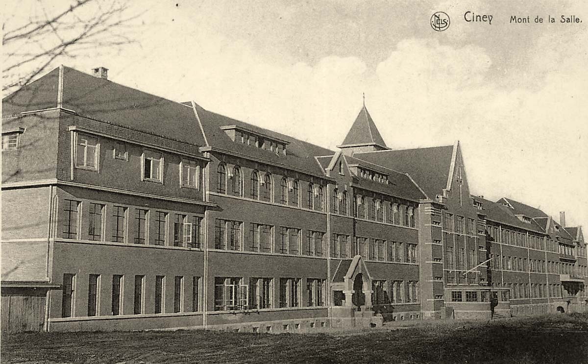 Ciney. Mont de la Salle