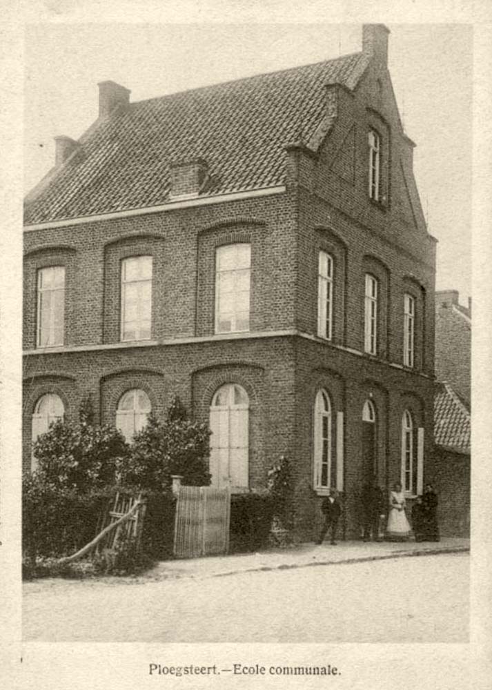 Comines-Warneton (Komen-Waasten). Ploegsteert - École communale