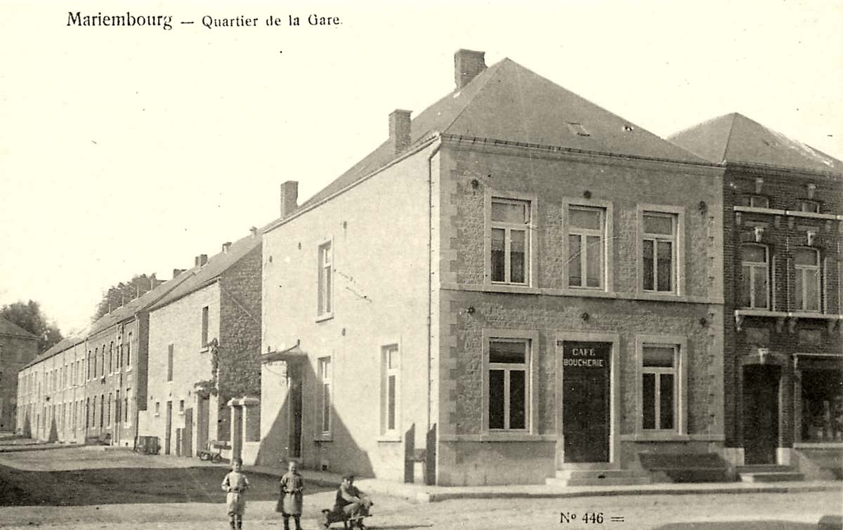 Couvin. Mariembourg - Quartier de la Gare