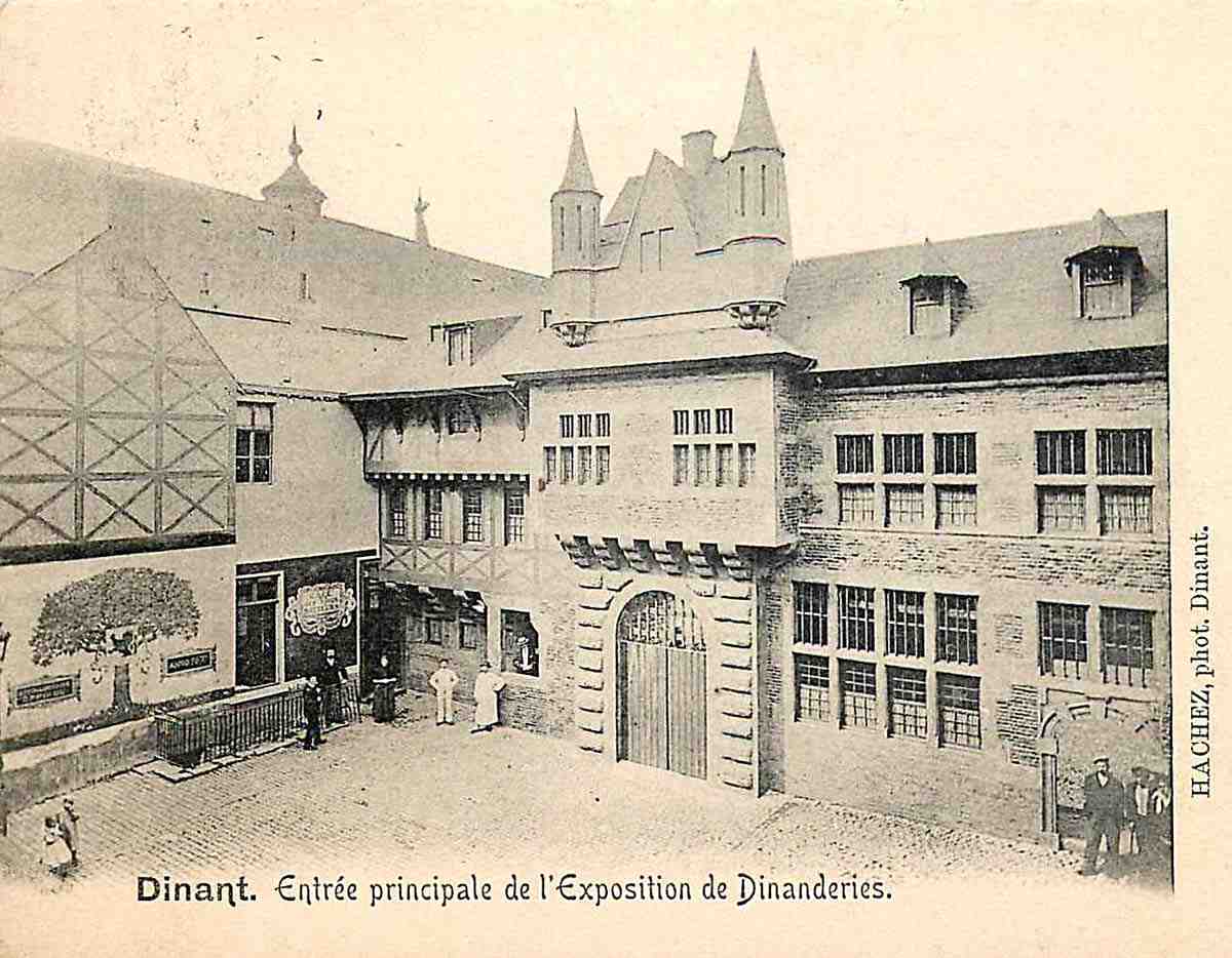 Dinant. Entrée principale de l'Exposition de Dinanderies