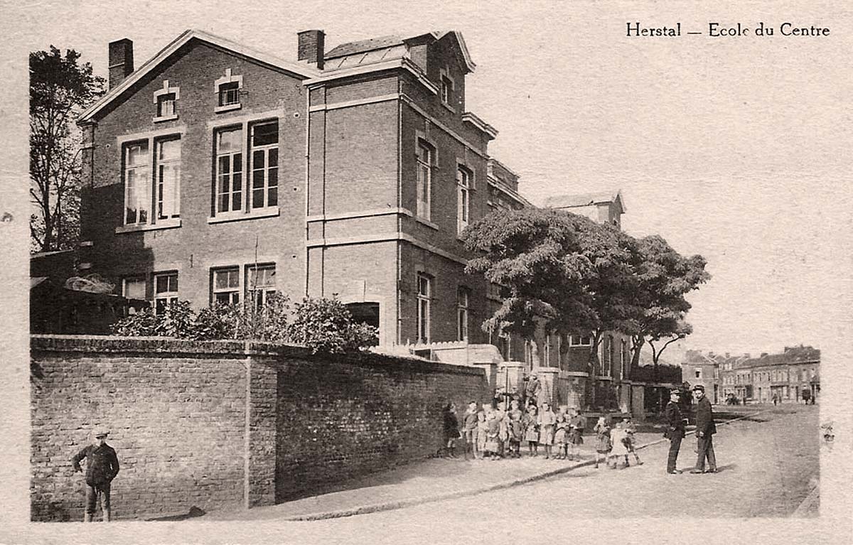Herstal. Center School