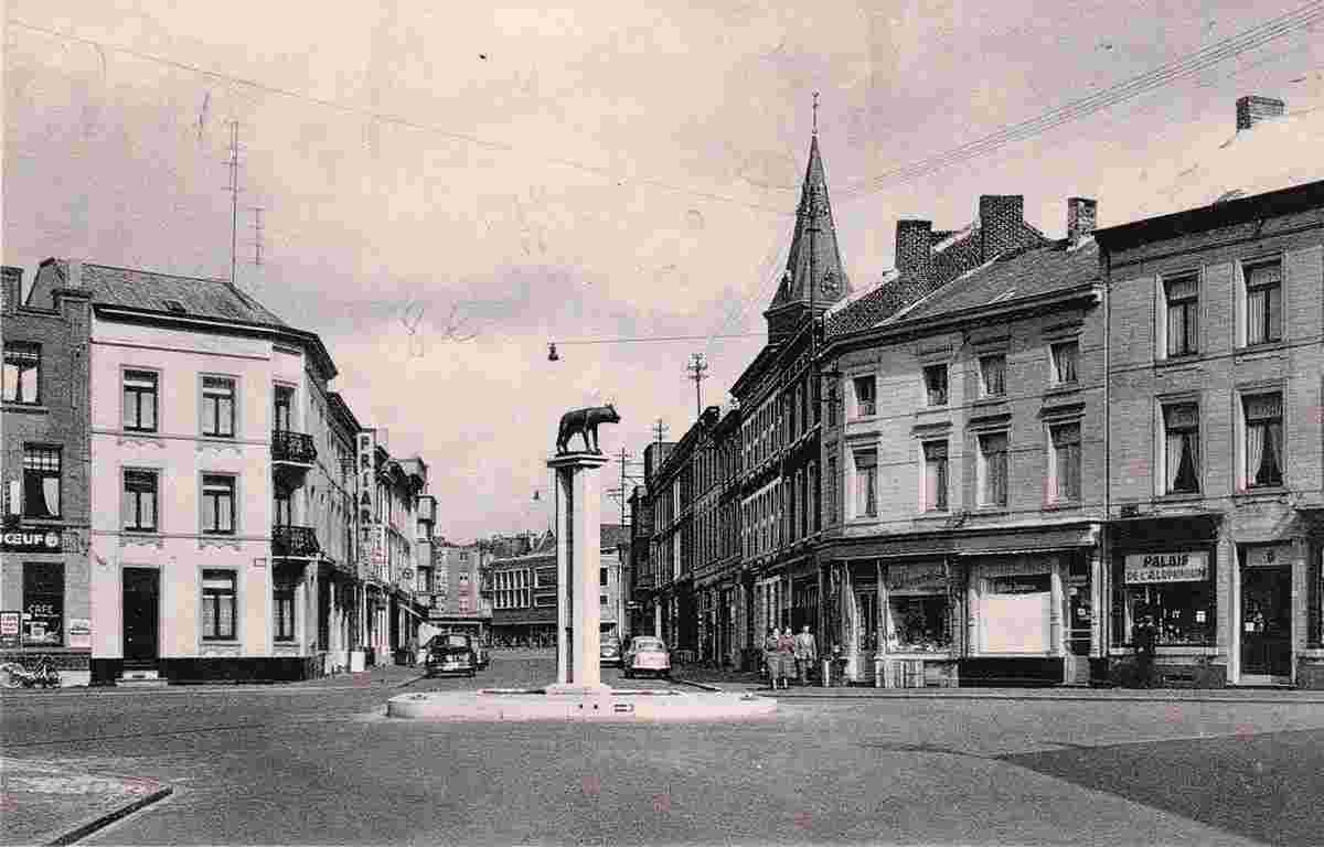 La Louvière. Place de la Fontaine