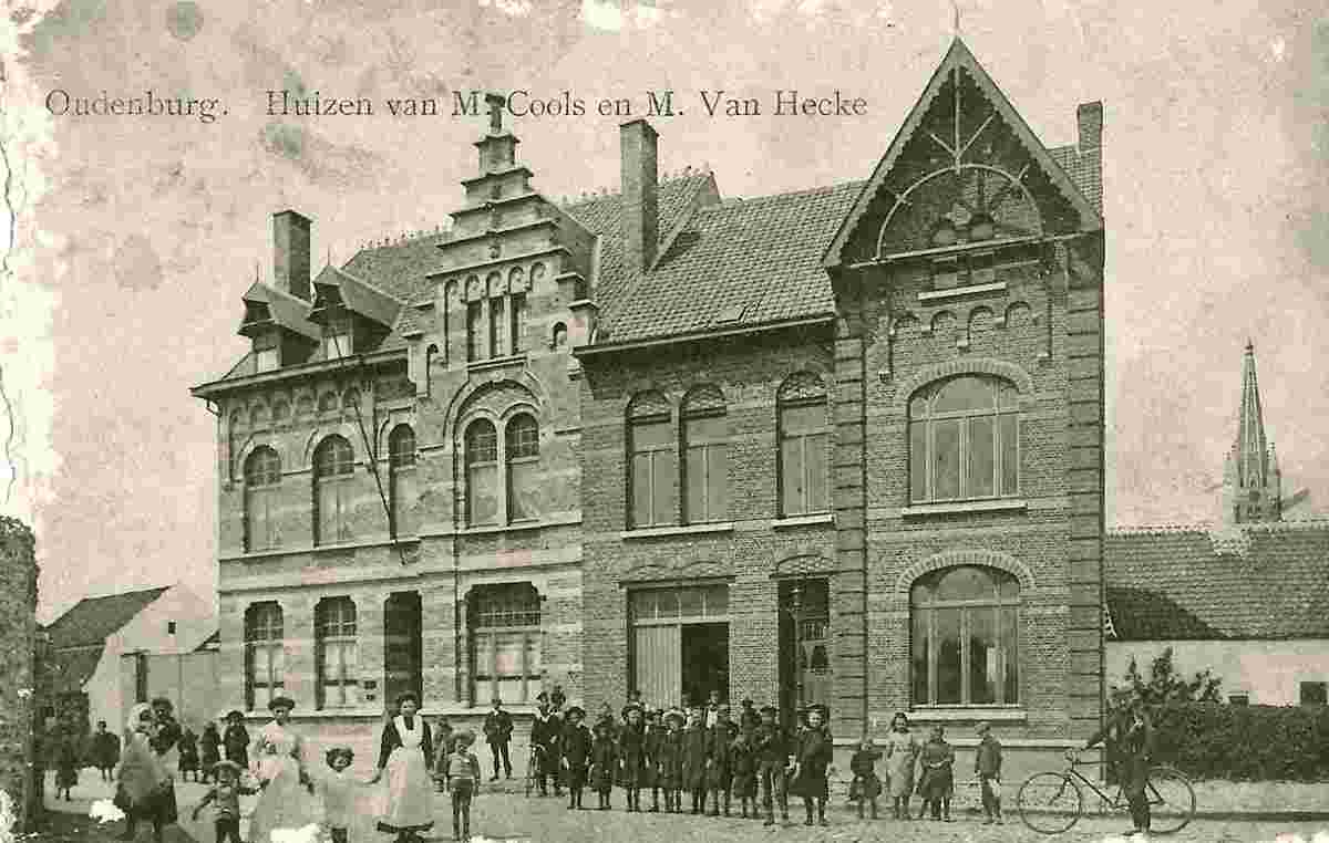 Oudenburg. Maisons de M. Cools et M. Van Hecke