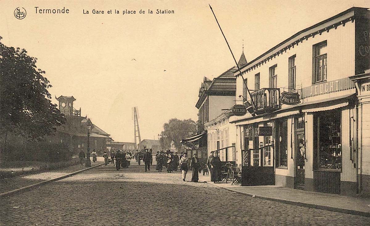 Termonde (Dendermonde). Railway Station and the Station square